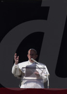 NEWS - Papst gedenkt in Weihnachtsbotschaft der Kriegs- und Terroropfer