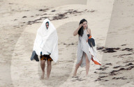 PEOPLE - Jack Gyllenhaal und und Greta Caruso planschen auf St. Barts