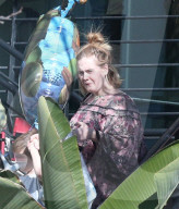 EXKLUSIV - Hat sie was zu feiern? Adele kauft Luftballons