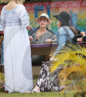 PEOPLE - Jessica Alba posiert mit der Familie auf Hawaii