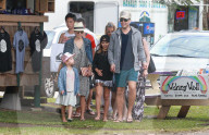 PEOPLE - Jessica Alba posiert mit der Familie auf Hawaii