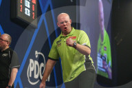 NEWS - London: Michael van Gerwen gewinnt die Dartmeisterschaft 