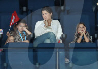 PEOPLE - Hopman Cup in Perth: Federer verliert gegen Zverev - Mirka mit ihren Mädchen im Publikum 