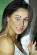 PORTRAIT -  Meghan Markle (Archiv Bilder 2003)