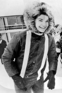 STilikone Jackie Kennedy