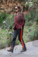 EXKLUSIV - Schwangere Irina Shayk bummelt in Beverly Hills