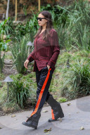 EXKLUSIV - Schwangere Irina Shayk bummelt in Beverly Hills