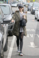 PEOPLE - Lily Collins verlässt das Gym in Los Angeles