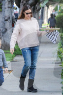 PEOPLE - Jennifer Garner überrascht Klein Seraphina mit einem Geburtstagskuchen