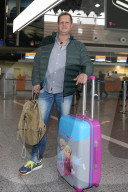 PEOPLE - Abflug der Dschungelcamp-Kandidaten