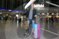 PEOPLE - Abflug der Dschungelcamp-Kandidaten