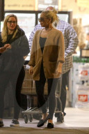 PEOPLE - Lady Gaga bummelt auch gerne spät abends