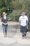 PEOPLE - Pink walkt ihre Baby-Pfunde weg