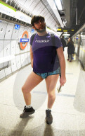 FEATURE - No Pants Day: Die Welt ohne Hose