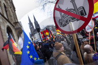 NEWS - Rechtsaktivisten Demo in Köln