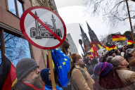 NEWS - Rechtsaktivisten Demo in Köln
