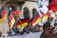 NEWS - Rechtsaktivisten Demo in Köln