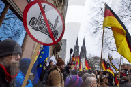 NEWS - Rechtsaktivisten Demo in Köln