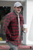 PEOPLE - Aguileras Verlobter Matthew Rutler in Beverly Hills unterwegs