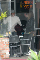 PEOPLE - Aguileras Verlobter Matthew Rutler in Beverly Hills unterwegs