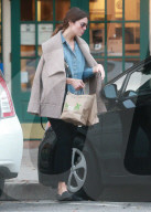 PEOPLE - Mandy Moore bummelt in Los Angeles