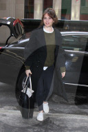 PEOPLE - Casual: Felicity Jones wieder zurück in New York