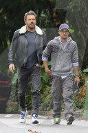 PEOPLE - Ben Affleck besucht Bradley Cooper für ein kurzes Meeting