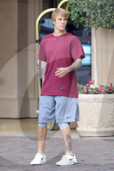 PEOPLE - Justin Biebers Kleidung hat auch schon bessere Zeiten gesehen
