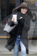 PEOPLE - Selma Blair im tristen Los Angeles unterwegs