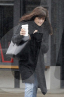 PEOPLE - Selma Blair im tristen Los Angeles unterwegs