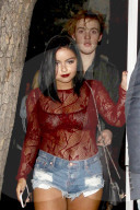 PEOPLE - Ariel Winter lässt tief blicken