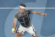 PEOPLE - Roger Federer trainiert inn Melbourne