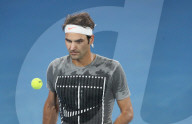 PEOPLE - Roger Federer trainiert inn Melbourne