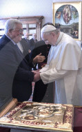 NEWS - Mahmud Abbas trifft den Papst im Vatikan