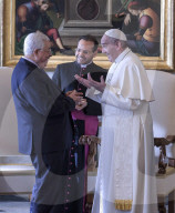 NEWS - Mahmud Abbas trifft den Papst im Vatikan