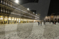 NEWS - Venedig im Schnee