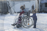 NEWS - Griechenland: Schnee und KÃ¤lte im FlÃ¼chtlingslager in Thessaloniki