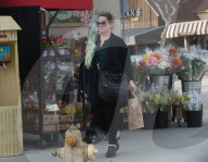 PEOPLE - Melissa McCarthy kauft Blümchen