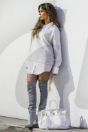 PEOPLE - Jennifer Lopez posier sexy in Beverly Hills