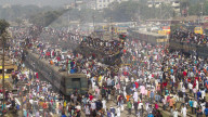 NEWS - Bangladesh: Muslime pilgern nach Tongi