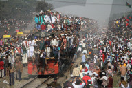 NEWS - Bangladesh: Muslime pilgern nach Tongi