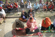 NEWS - Bangladesh: Muslime pilgern nach Tongi