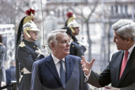 NEWS - Paris: Konferenz für den Frieden in Nahost