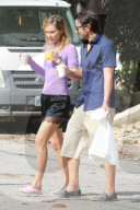 EXKLUSIV - Suki Waterhouse und Diego Luna turteln in Mexiko