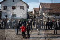 REPORTAGE - Flüchtlingskrise: Das Leben als der serbischen Grenze
