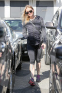 PEOPLE - Graue Maus: Renée Zellweger in Los Angeles unterwegs