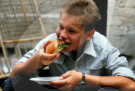 REPORTAGE - 77 Jahre McDonalds - Ein Film über die Erfolgsgeschichte