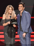 PEOPLE - People's Choice Awards: Die Show