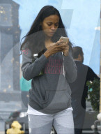 PEOPLE - Zoe Saldana und Marco Pergo im Schlabber-Look in Glendale unterwegs