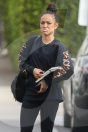 PEOPLE - Karrueche Tran in Hollywood unterwegs
